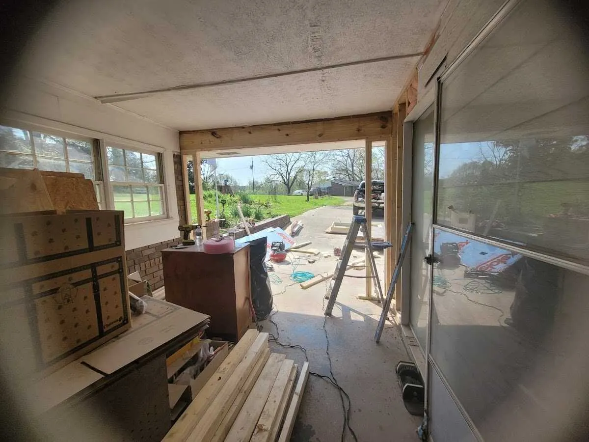 Air movers and dehumidifier for Drying & Dehumidification in Carroll